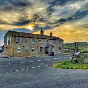 Bed and Breakfast The Boshaw Trout Holmfirth Exterior photo