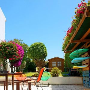 Hotel Sandycamps Surf House Baleal Exterior photo