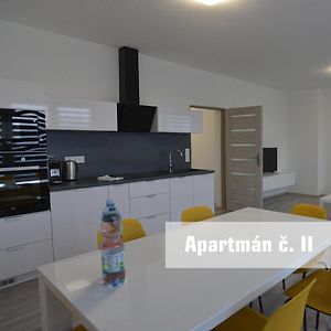 Apartmany U Koupaliste Znojmo Exterior photo