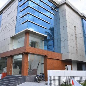 Hotel Sanns Tropicana Chennai Exterior photo