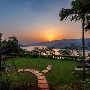 Cosmicstays Countryside Panorama-Lakeview Bungalow Mulshi Exterior photo