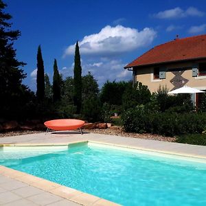 Le Cuvage - 4 Person Barn Apartment - Large Pool Perreux Exterior photo