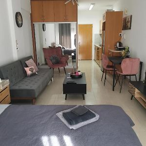 Apartament Flat111-Adults Only Limassol Exterior photo
