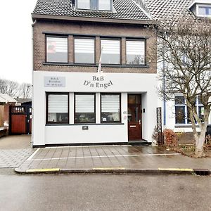 Bed and Breakfast D'N Engel Sittard Exterior photo