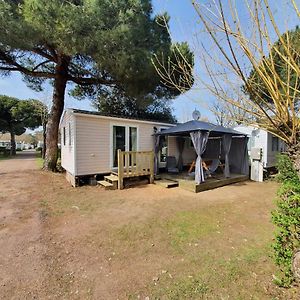 Hotel Sejour En Camping A La Cotiniere, Piscine, Proche Plage, Nature & Calme Exterior photo