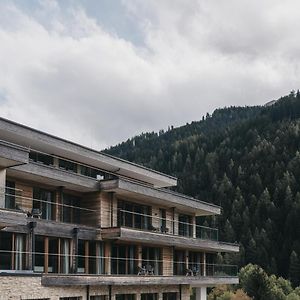 Aparthotel Vaya St Anton St. Anton am Arlberg Exterior photo