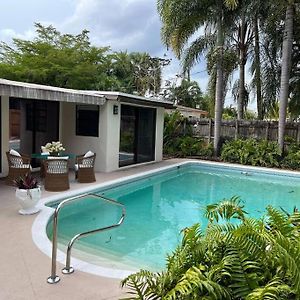 New Spacious 6Bdr Villa Pool Tennis/Airhockey Fort Lauderdale Exterior photo