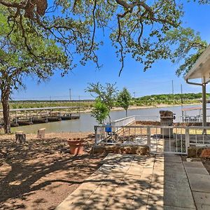 Willa Private Dock - Waterfront Lake Brownwood Gem! Exterior photo