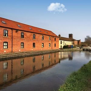 Willa Canalside Wharf Retford Exterior photo