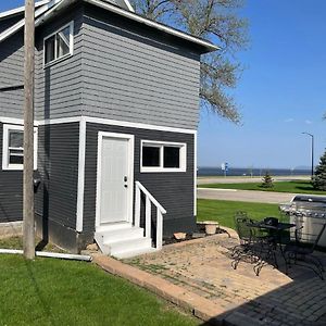 3 Bedroom House With Lake Pepin Views With Access To Shared Pool Lake City Exterior photo