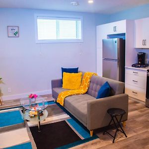 Apartament Air & Road Travelers' Perfect Spot! + Full Kitchen Regina Exterior photo