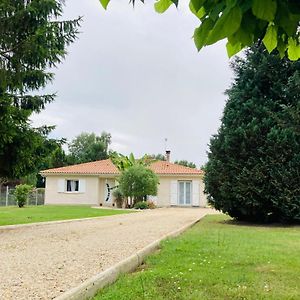 Willa Maison Familiale Avec Jardin De 1500M2 Saint-Genes-de-Fronsac Exterior photo