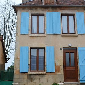 Willa Maison Accueillante A Saint Amand En Puisaye Avec Jardin Exterior photo