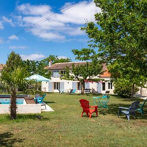 Apartament Gite 4 Personnes Avec Piscine Entre Saintes Et Royan Balanzac Exterior photo