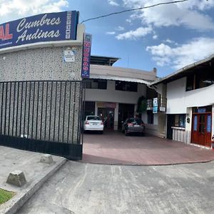 Hotel Hostal Cumbres Andinas Ibarra Exterior photo