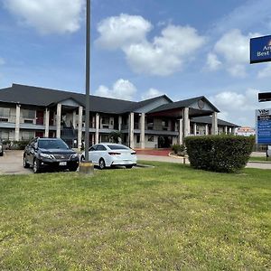 Americas Best Value Inn Hobby Airport Houston Exterior photo