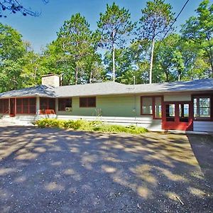 Willa George'S Lakeside Haven On Lac Courte Oreilles Stone Lake Exterior photo