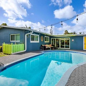 Trendy 3-Bedroom Villa With Saltwater Pool And Yard Fort Lauderdale Exterior photo