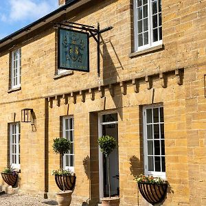 Hotel The Queens Arms Sherborne  Exterior photo