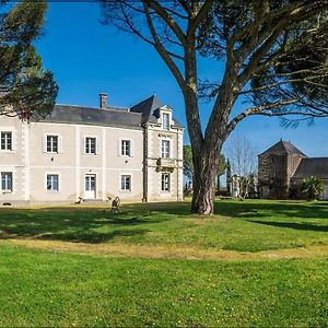 Bed and Breakfast Vignoble Chateau Piegue - Winery Rochefort-sur-Loire Exterior photo