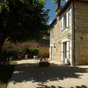 Willa Maison En Pierre Renovee Avec Jardin Clos Et Terrasse, Proche Sites Unesco, A Coly-Saint-Amand - Fr-1-616-19 Maurival-Bas Exterior photo