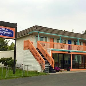 Hotel Howard Johnson By Wyndham Spokane Exterior photo