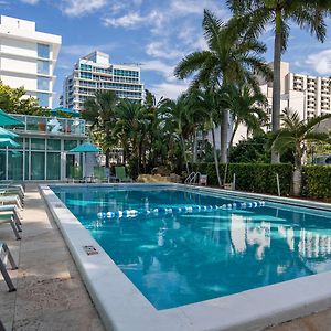 Best Western Plus Oceanside Inn Fort Lauderdale Exterior photo