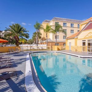 Hotel La Quinta By Wyndham Orlando Universal Area - Free Shuttle To Universal Exterior photo