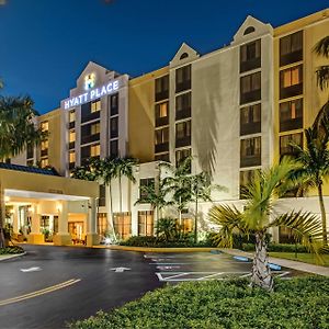 Hotel Hyatt Place Fort Lauderdale Cruise Port & Convention Center Exterior photo