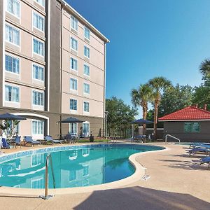 Hotel La Quinta By Wyndham Orlando Ucf Alafaya Exterior photo