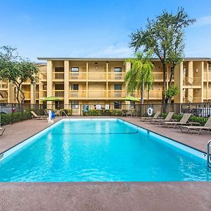 La Quinta Inn By Wyndham Miami Airport North Miami Springs Exterior photo