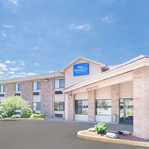 Hotel Baymont By Wyndham Port Huron Exterior photo