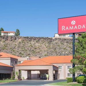 Hotel Ramada By Wyndham St George St. George Exterior photo