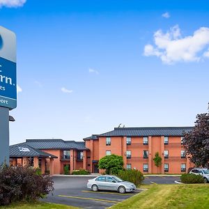 Best Western London Airport Inn & Suites Exterior photo