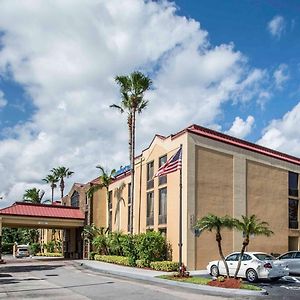 Comfort Inn&Suites - Lantana - West Palm Beach South Exterior photo