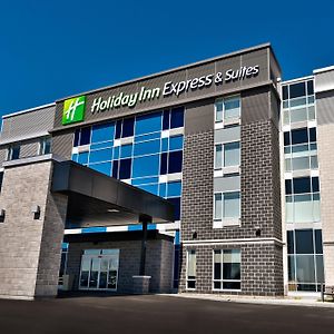 Holiday Inn Express & Suites - Trois Rivieres Ouest By Ihg Exterior photo