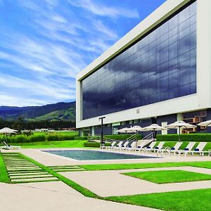 Eb Hotel By Eurobuilding Quito Airport Tababela Exterior photo