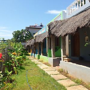 Tanjore Home Stay Tańdźawur Exterior photo