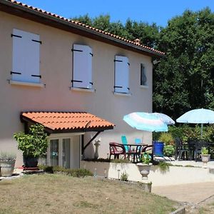 Bed and Breakfast La Salamandre De Chazelles 16 Exterior photo