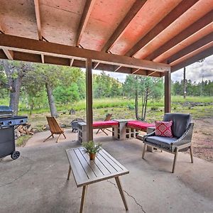 Willa Peaceful Strawberry Cabin Fire Pit And Hot Tub Pine Exterior photo