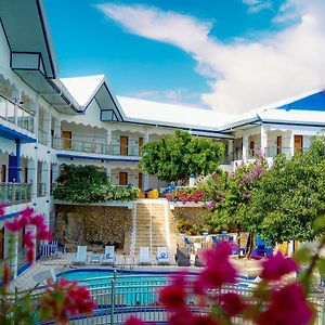 Santiago Cove Hotel&Restaurant Exterior photo