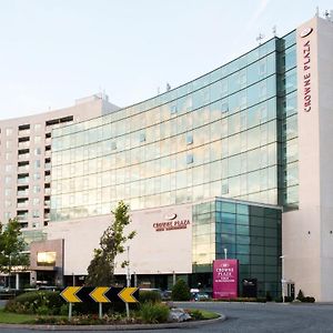 Crowne Plaza Dublin Blanchardstown, an IHG Hotel Exterior photo