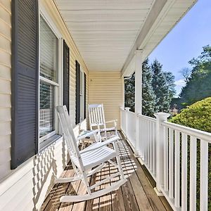 Willa Classy Getaway With Deck And Yard Less Than 1 Mi To Beach Riverhead Exterior photo