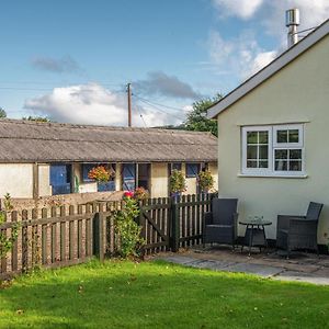 Willa Monks Cleeve Bungalow Exford Exterior photo