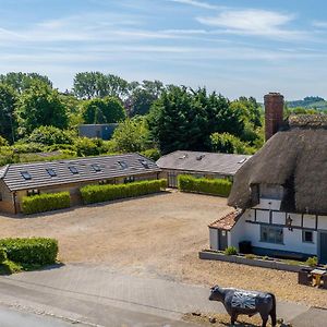 Hotel The Chequers At Burcot Oksford Exterior photo