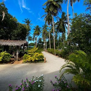 Elena Garden Resort And Restaurant Trikunamalaja Exterior photo