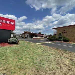 Economy Inn East Hartford Exterior photo