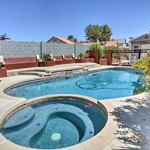 Willa Glendale Oasis With Saltwater Pool And Hot Tub! Phoenix Exterior photo