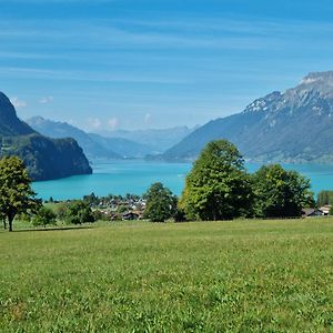 Gemuetliche Ferienwohnung Zwischen See Und Bergen Brienz  Exterior photo