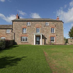 Willa Pentwyn Farm Raglan Exterior photo